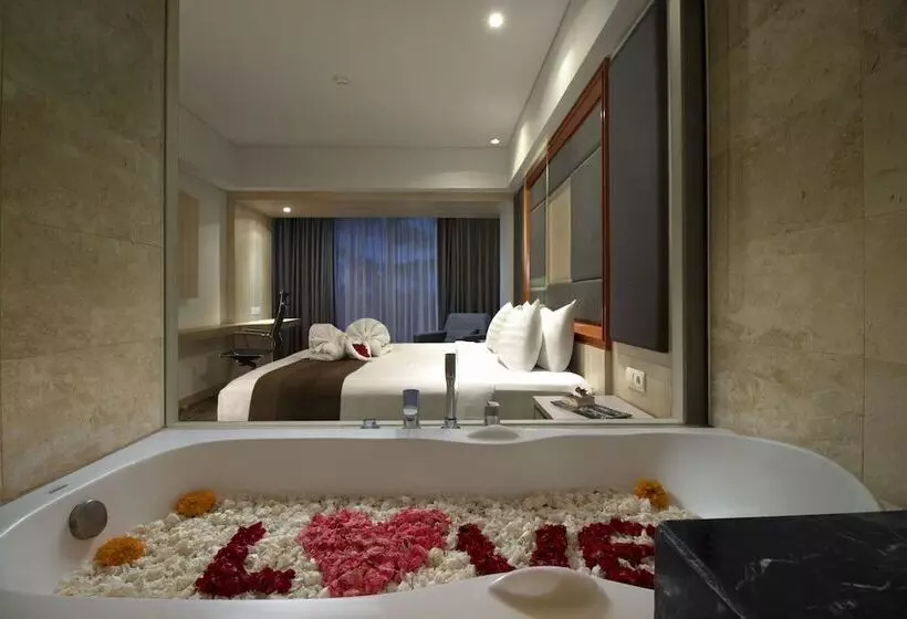 ホテル Sovereign Bali