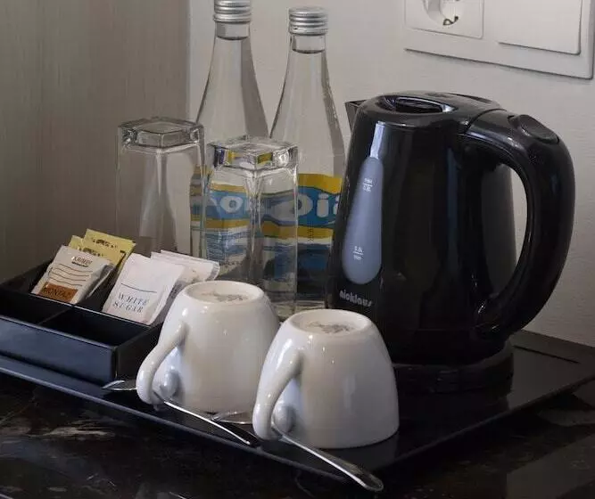 ホテル Sovereign Bali