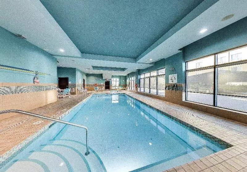 Holiday Inn Hotel & Suites Edmonton Airport Conference Centre, An Ihg