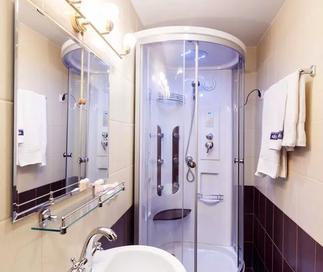 ホテル Jenavi Club