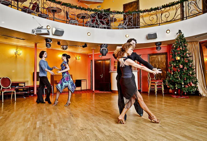 ホテル Jenavi Club