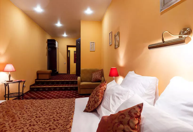 ホテル Jenavi Club