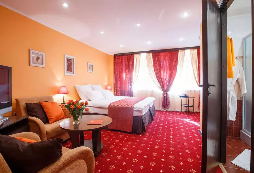 ホテル Jenavi Club