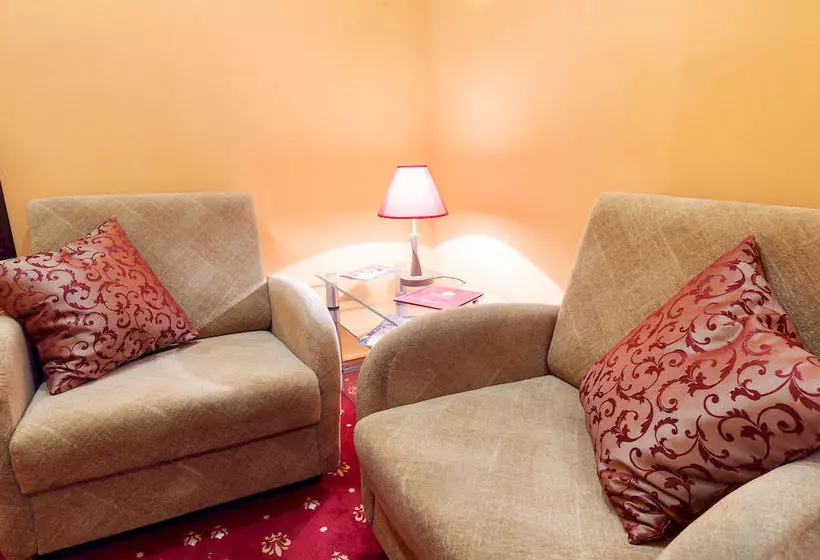 ホテル Jenavi Club