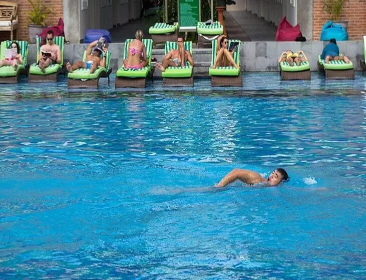 בית מלון כפרי Maison At C Boutique & Spa Seminyak