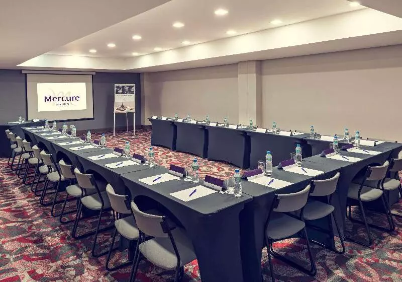 ホテル Mercure Sao Paulo Moema Times Square