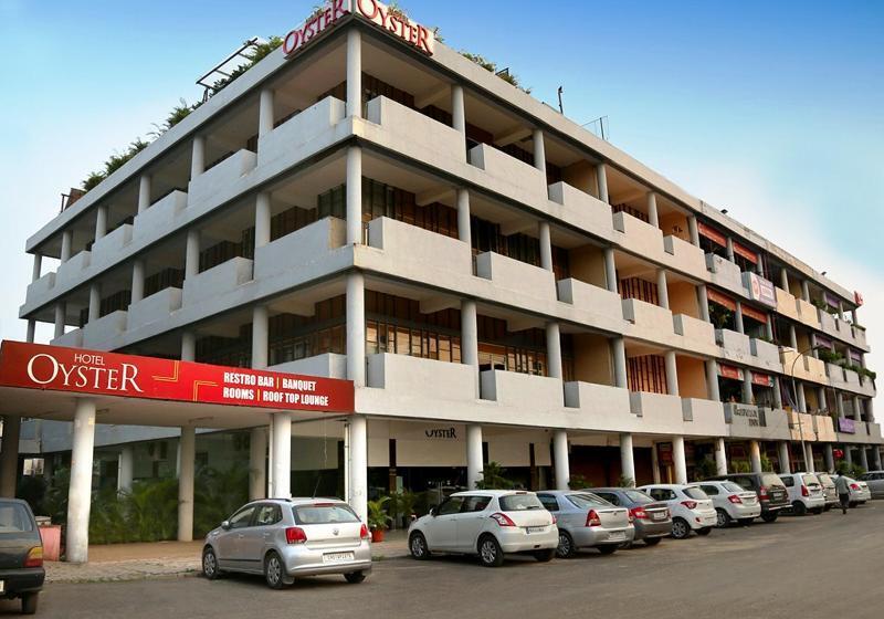 Отель Oyster