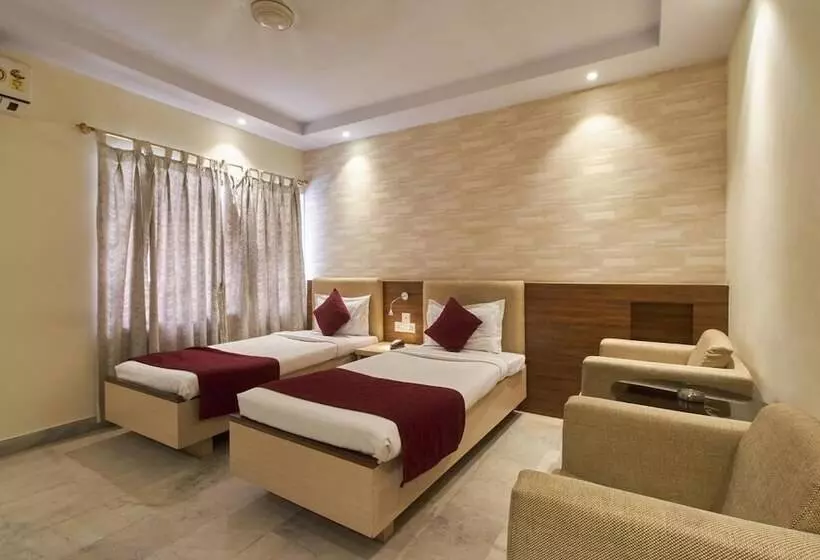 ホテル Pallavi International