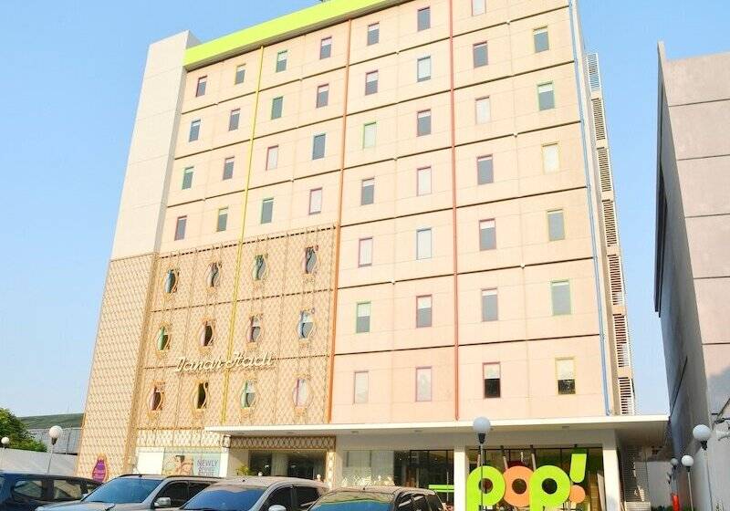 Pop! Hotel Tebet Jakarta