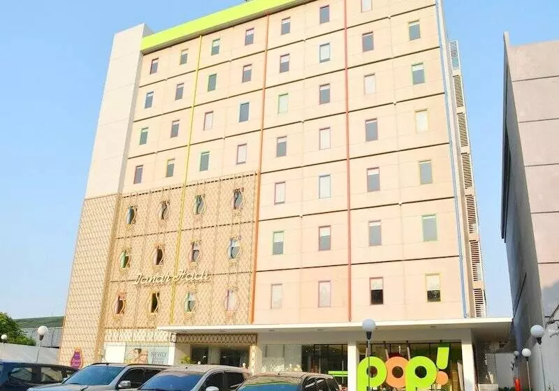 Pop! Hotel Tebet Jakarta