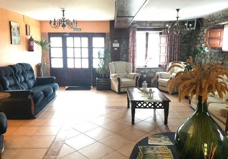 Hotel Posada La Cabana De Salmon