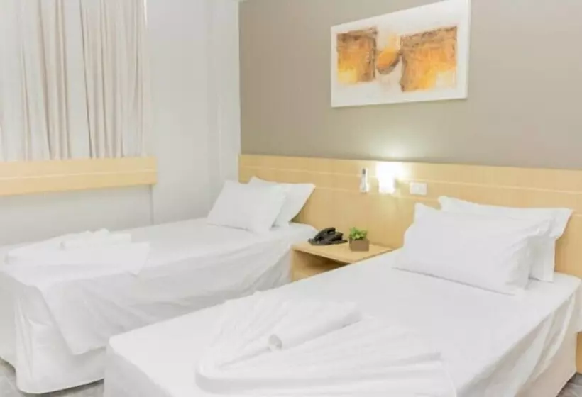 בית מלון כפרי River Palace