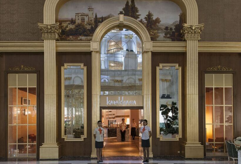 ホテル Rixos Khadisha Shymkent