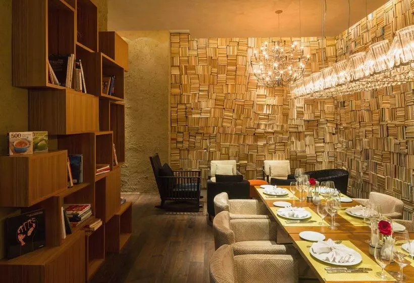 ホテル Rixos Khadisha Shymkent