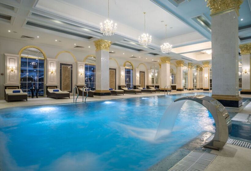 ホテル Rixos Khadisha Shymkent