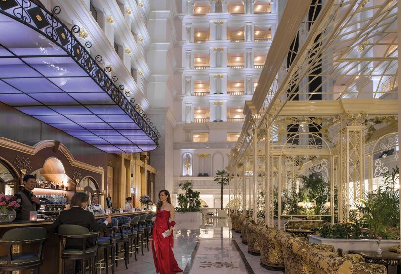 ホテル Rixos Khadisha Shymkent