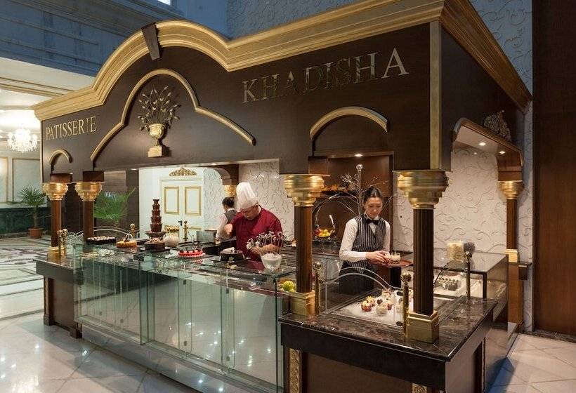 ホテル Rixos Khadisha Shymkent