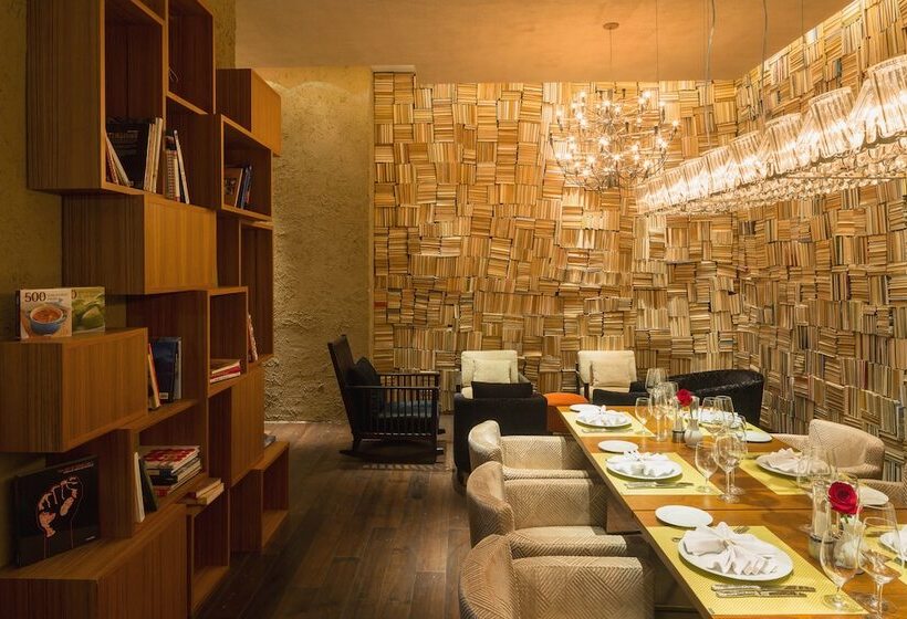 ホテル Rixos Khadisha Shymkent