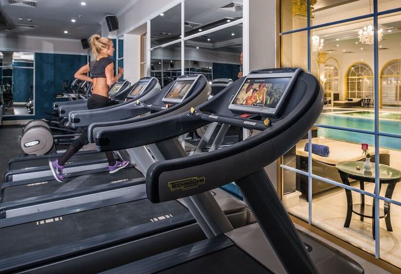 ホテル Rixos Khadisha Shymkent