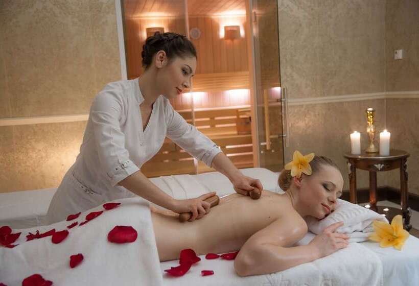 ホテル Rixos Khadisha Shymkent