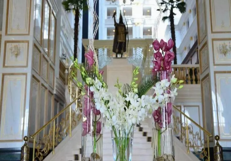 ホテル Rixos Khadisha Shymkent