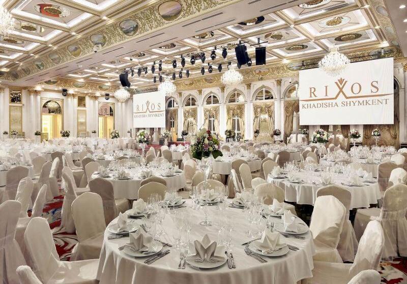 ホテル Rixos Khadisha Shymkent