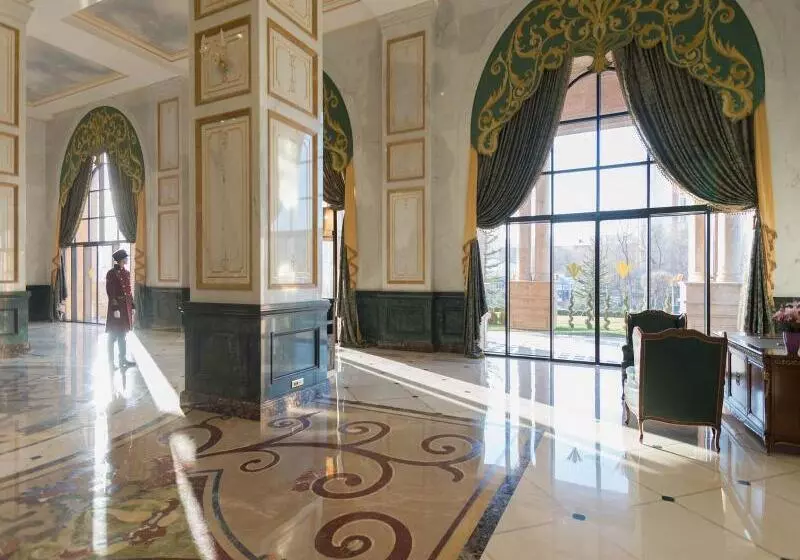 ホテル Rixos Khadisha Shymkent