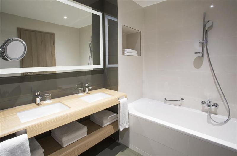 호텔 Sheraton Dubrovnik Riviera