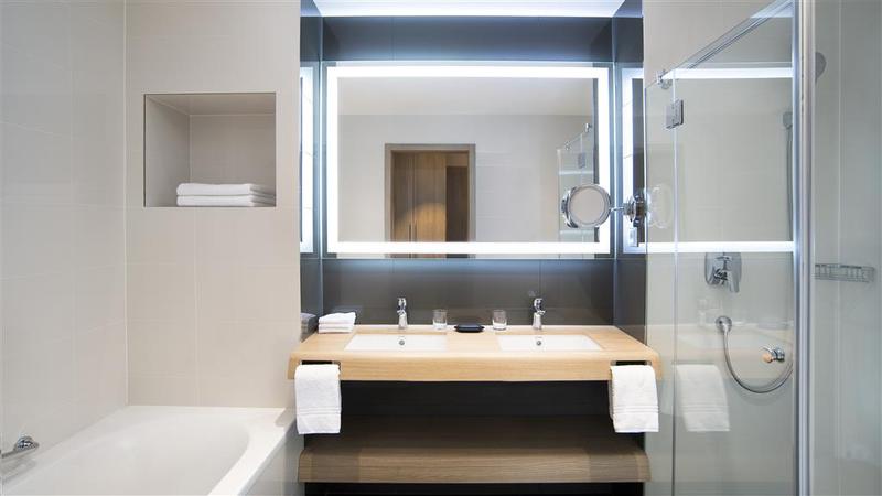 호텔 Sheraton Dubrovnik Riviera