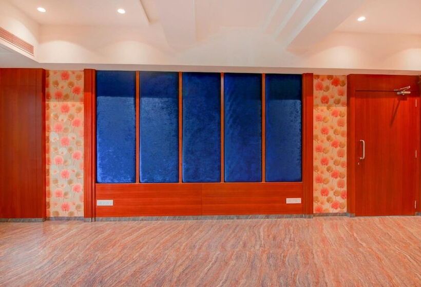 בית מלון כפרי Srikrishna Paradise Thane Airoli