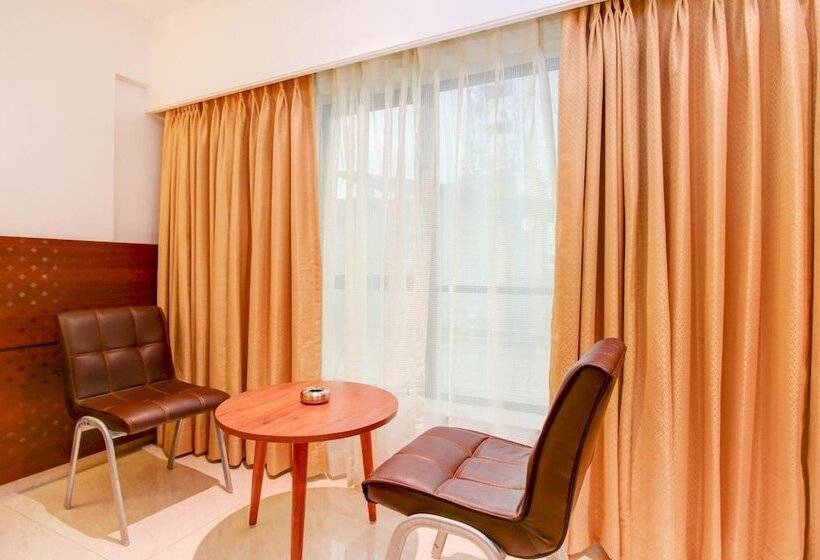 בית מלון כפרי Srikrishna Paradise Thane Airoli