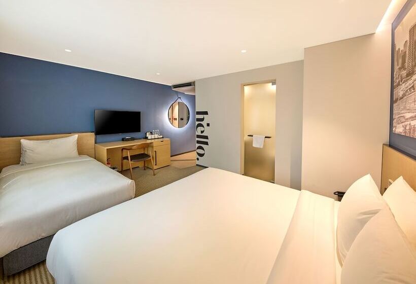 בית מלון כפרי Travelodge Myeongdong City Hall