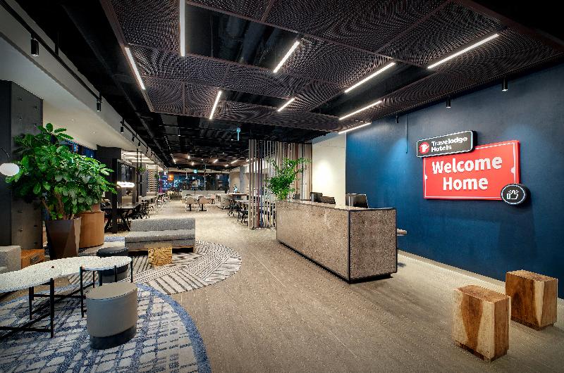 בית מלון כפרי Travelodge Myeongdong City Hall