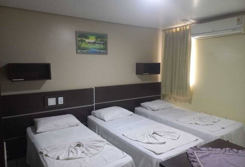 בית מלון כפרי Tropical