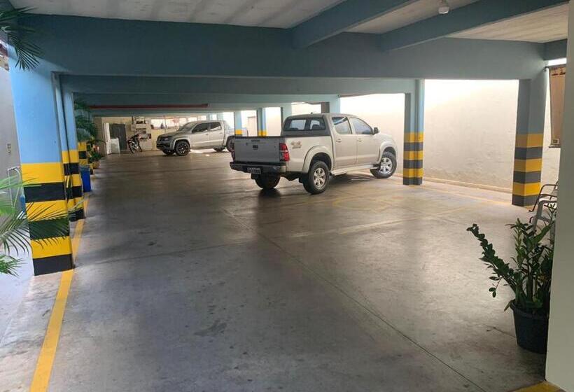 בית מלון כפרי Tropical