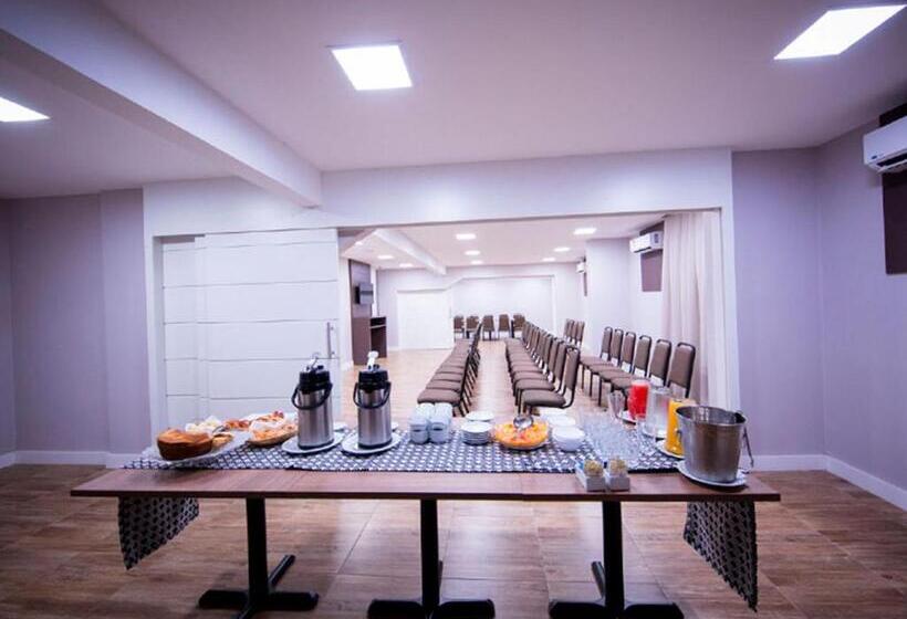 酒店 Vila Business