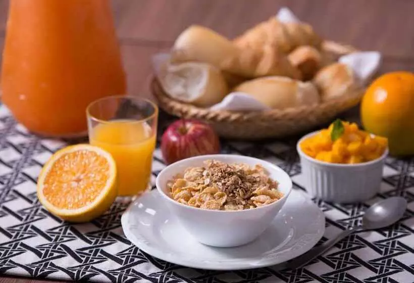 酒店 Vila Business