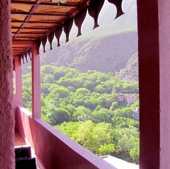 بنسيون Kasbah Chez Les Berberes