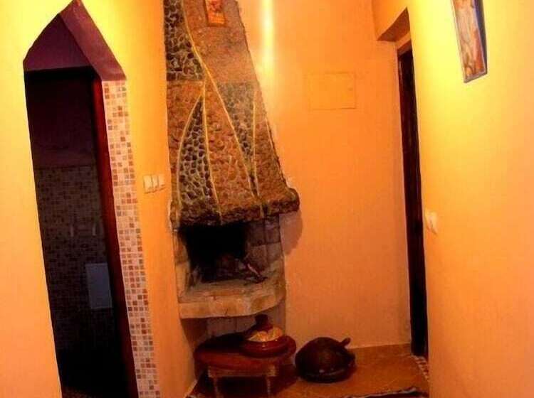 بنسيون Kasbah Chez Les Berberes