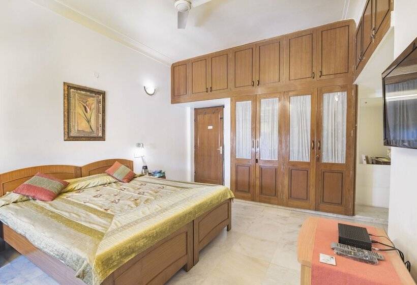 פנסיון Girisadan Homestay