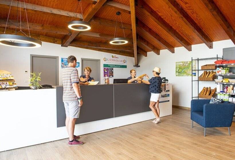 Курорт L Ecrin Du Lac