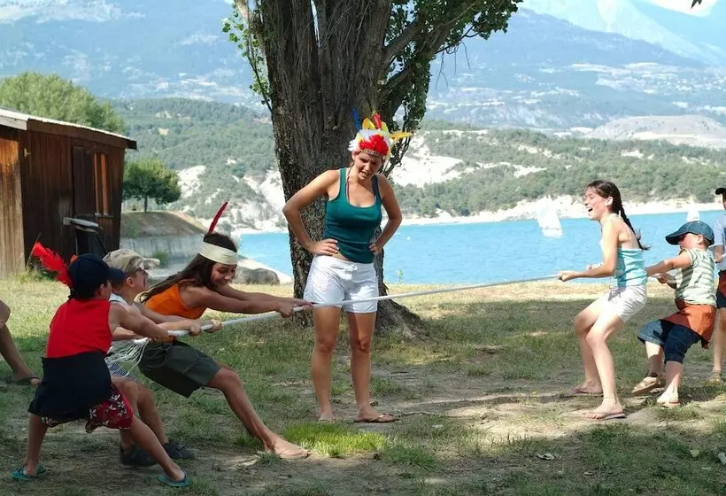 渡假胜地 L Ecrin Du Lac