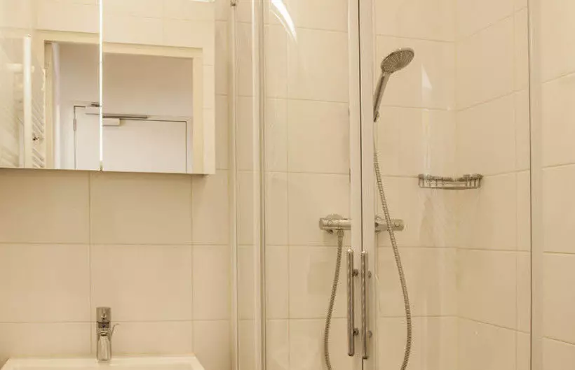 Sarphati Apartments Suites