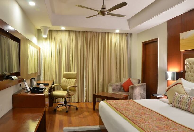 The Lal Vilas Hotel & Resort