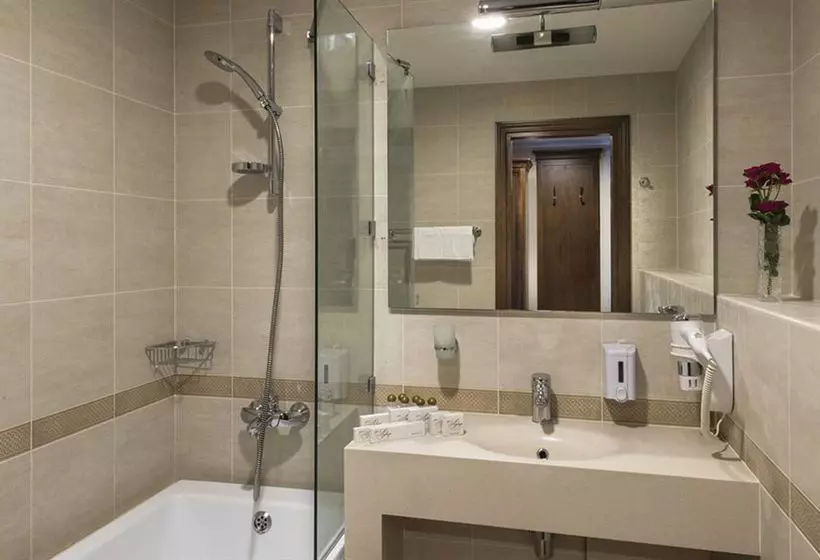 Aglaya Hotel & Courtyard