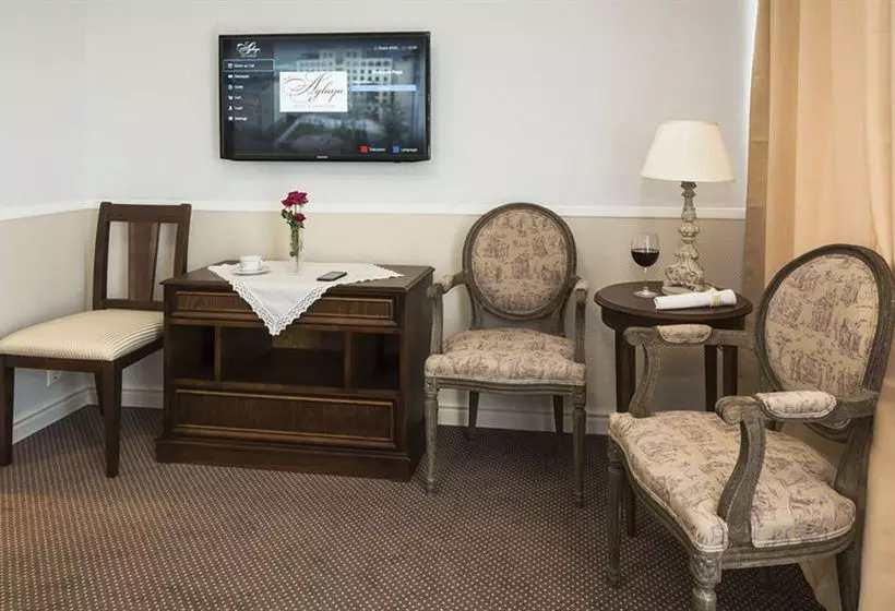 Aglaya Hotel & Courtyard