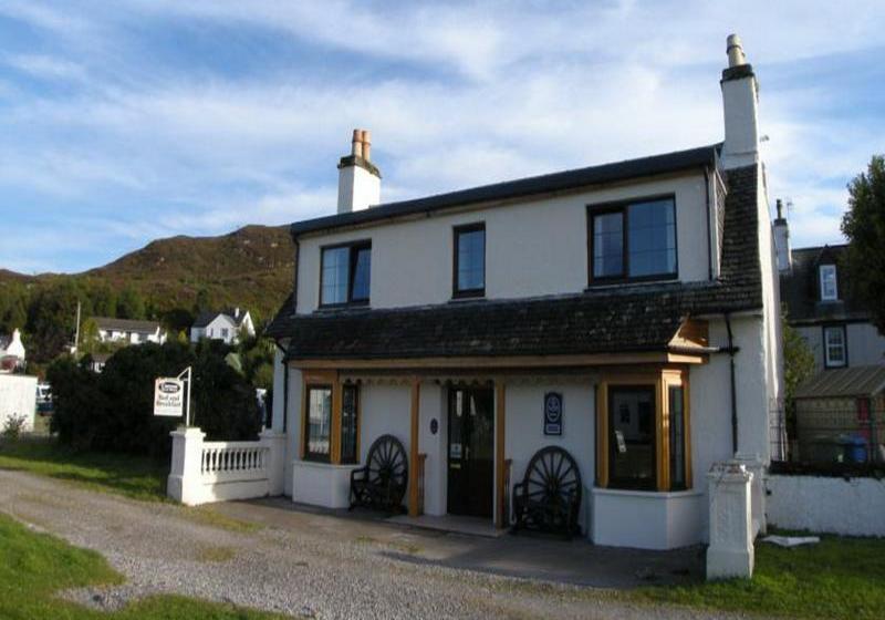 Corran Guest House