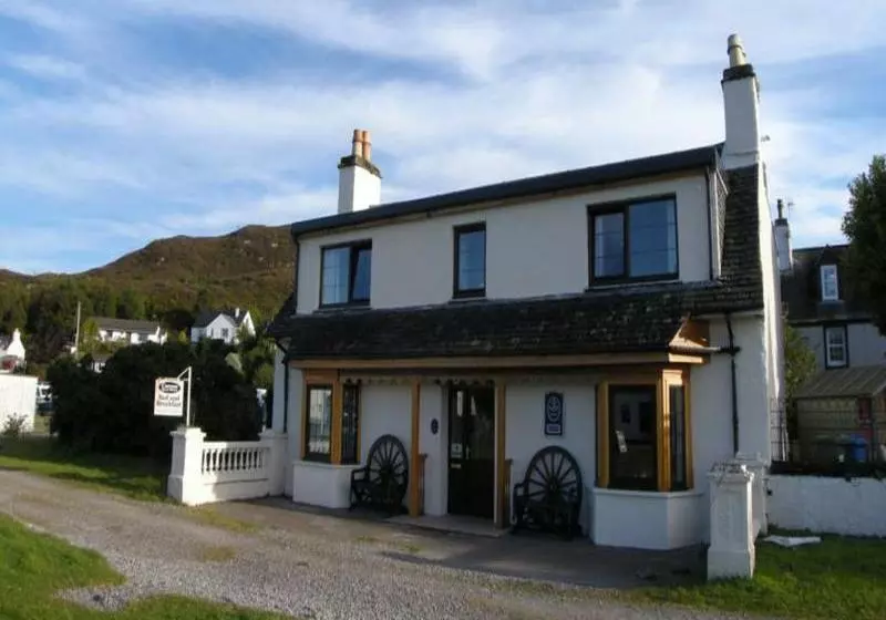 Corran Guest House