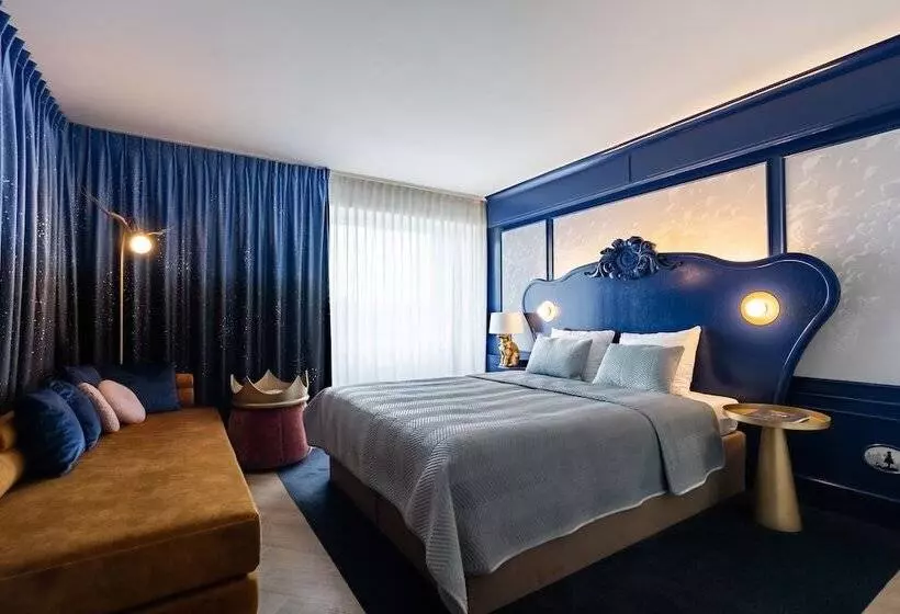 Efteling Hotel Theme Park Tickets Included