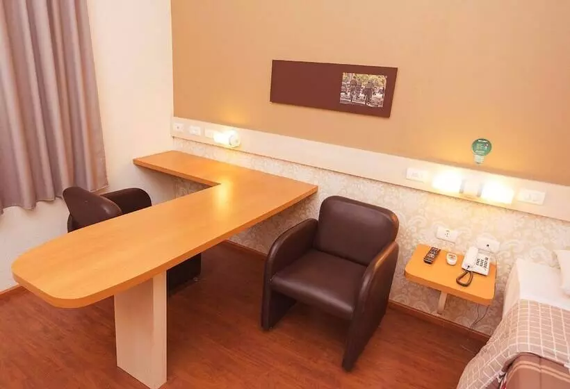 Hotel 10 Uniao Da Vitoria